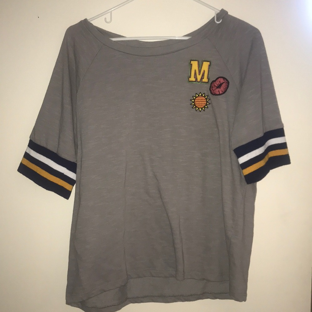 cute big T-shirt with three patches